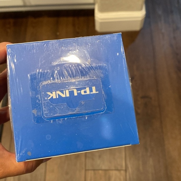 TP-Link HS100 Wi-Fi Smart Plug Kit - Picture 6 of 7